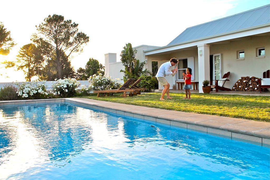 Explorer Guesthouse Somerset West Εξωτερικό φωτογραφία