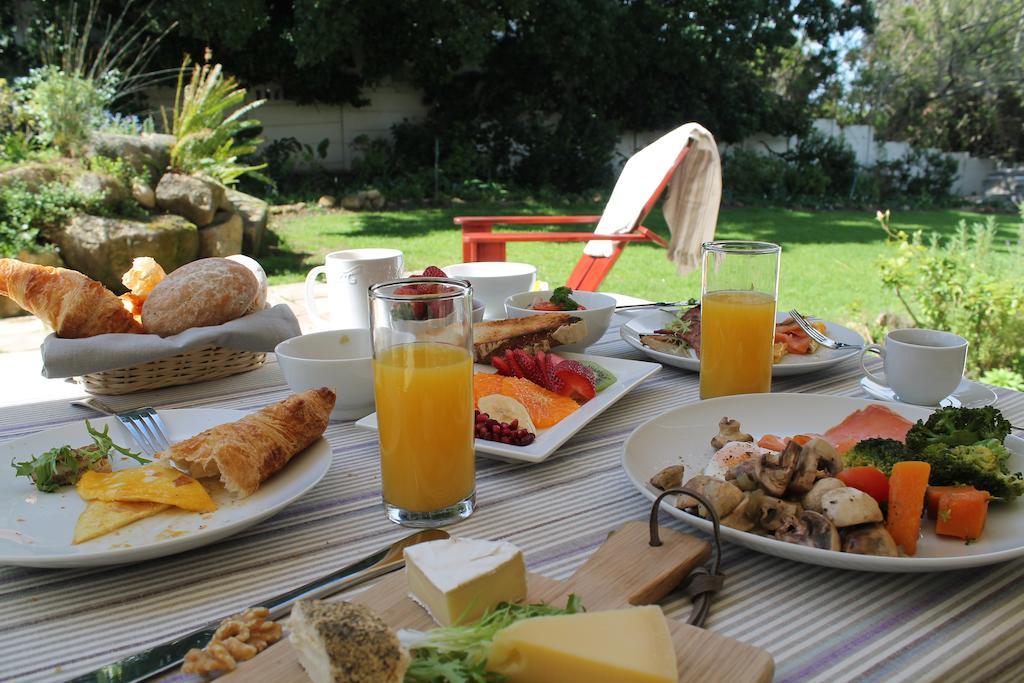 Explorer Guesthouse Somerset West Εξωτερικό φωτογραφία